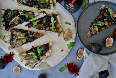 Grilled Fig and Balsamic Onion Pizza